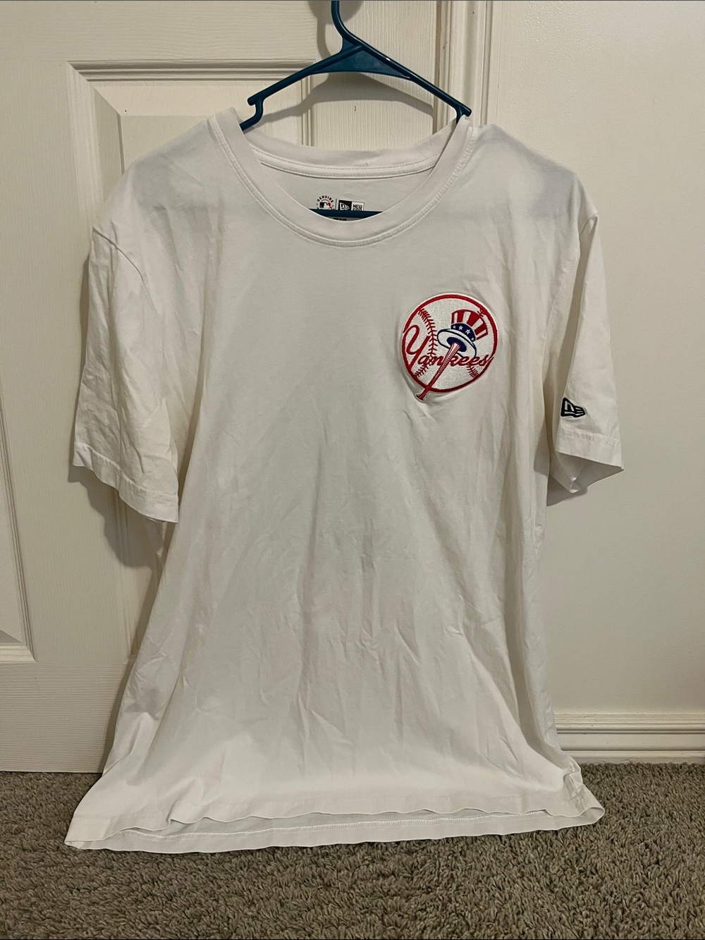 New Era White New York Yankees Logo Short Sleeve Tee size XL